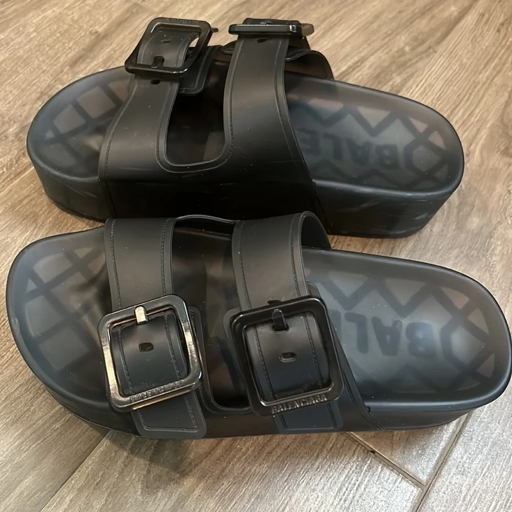 NIB BALENCIAGA Mallorca Platform Buckle Sandals, 37 Euro size. - Picture 2 of 8